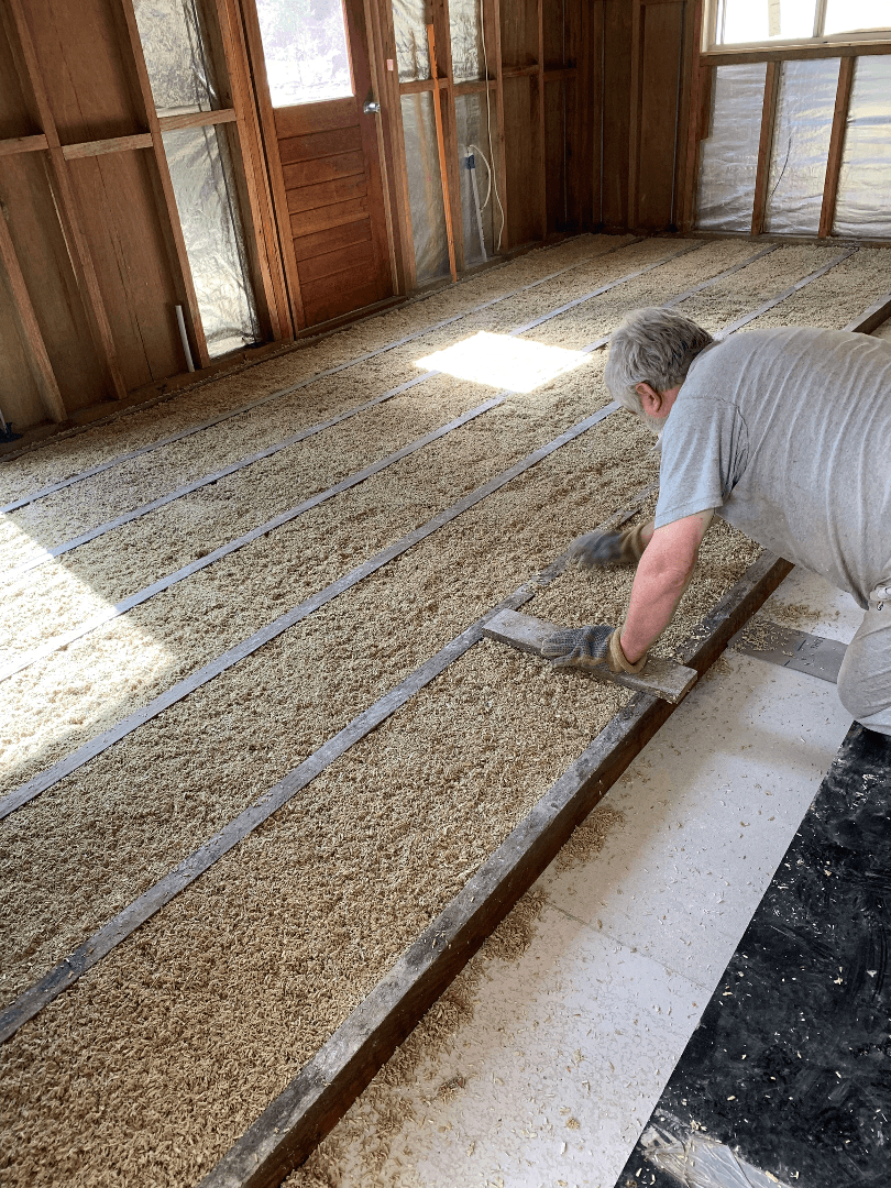 Hemp Lime insulation material for subfloors and roofs.