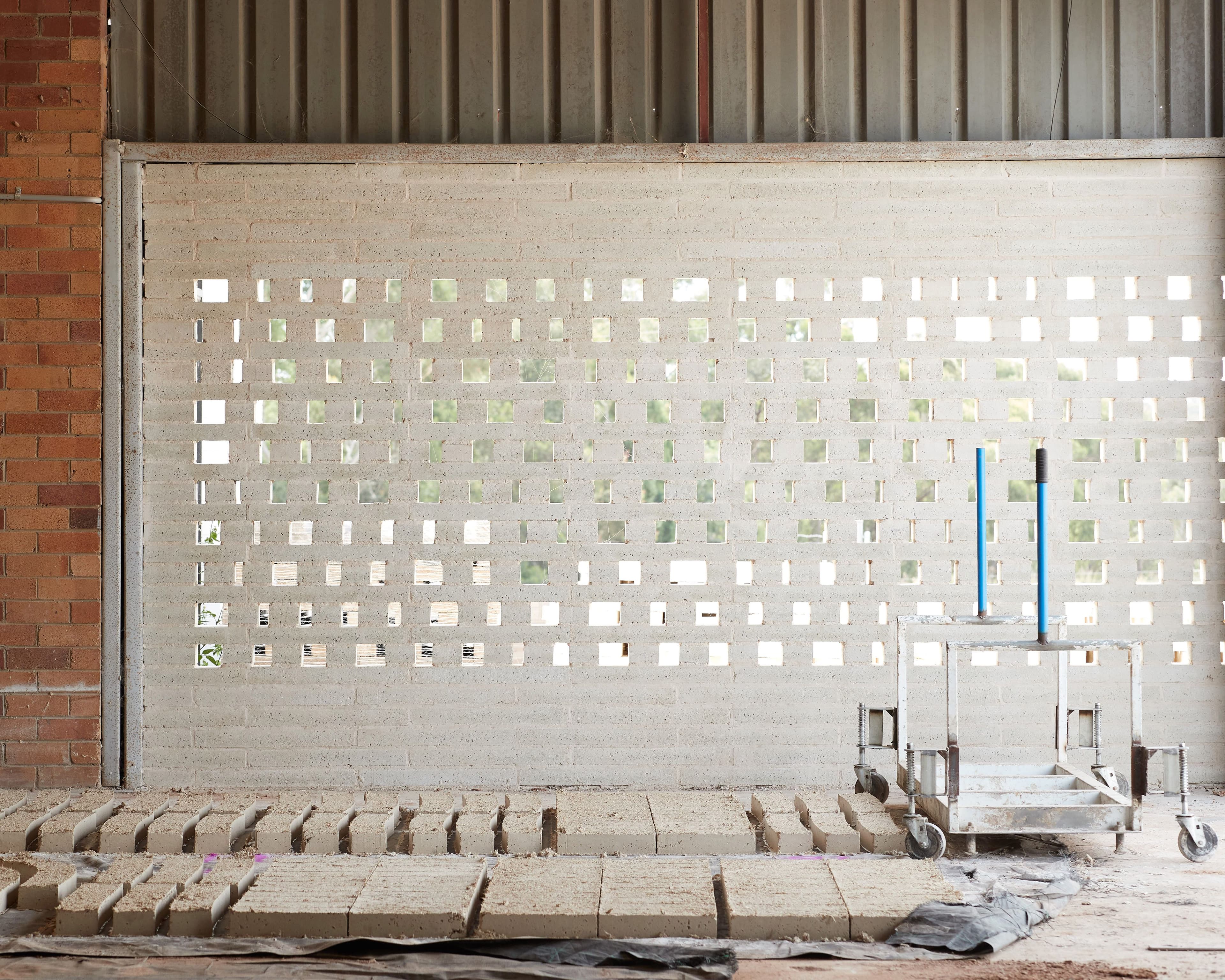 Lutyens Brick Feature Wall
