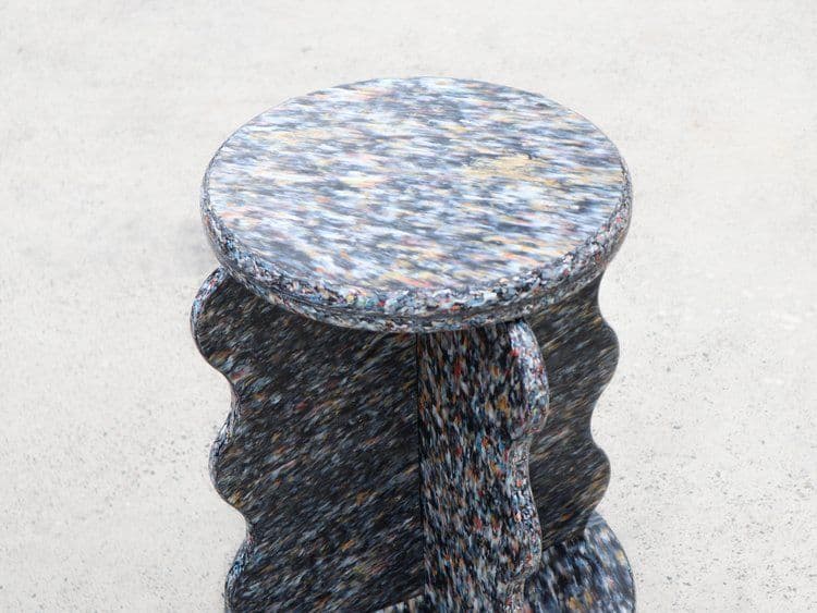 Scallop Stool